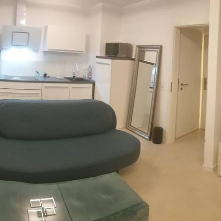 Apartment Mit Schoener, Moderner Einrichtung Köln Eksteriør bilde