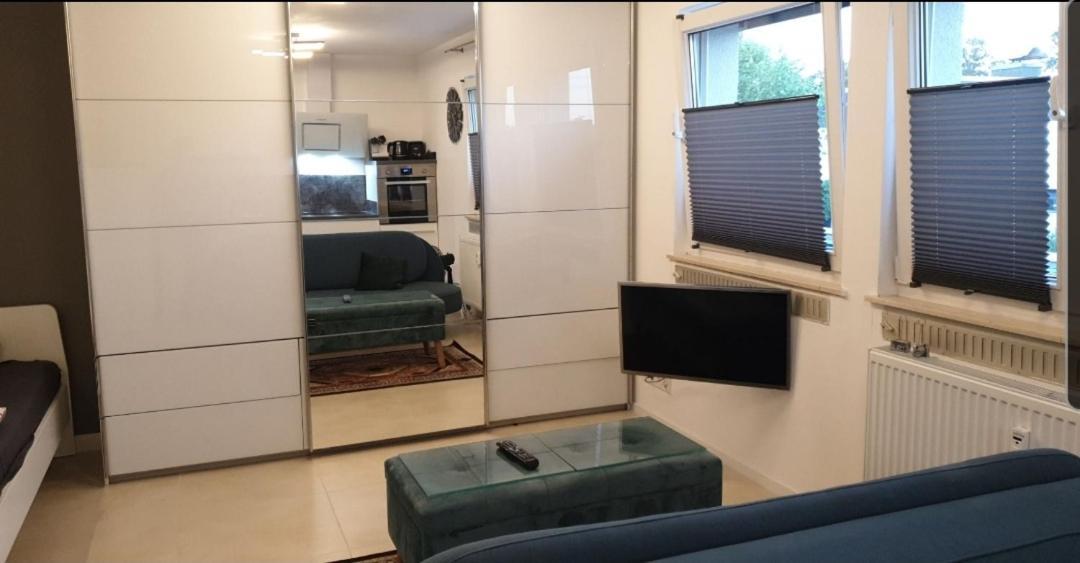 Apartment Mit Schoener, Moderner Einrichtung Köln Eksteriør bilde