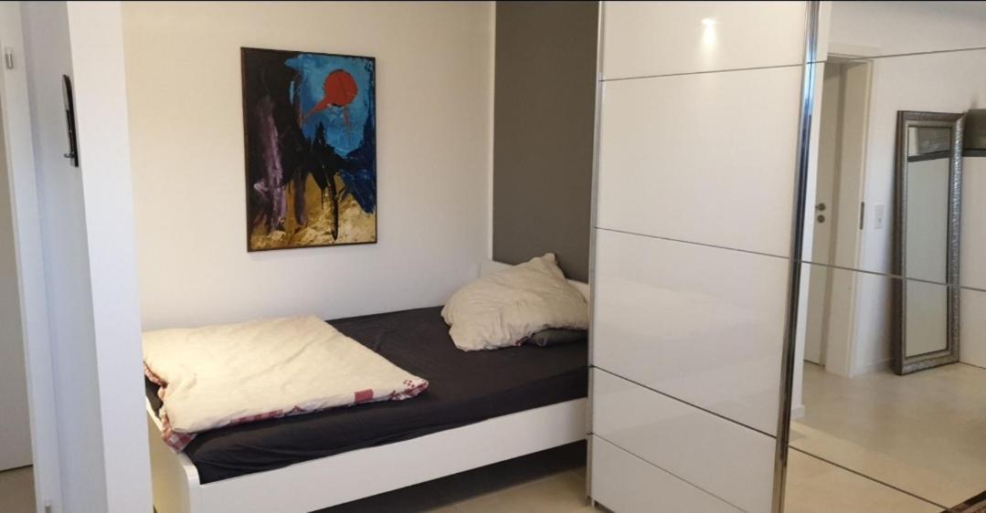 Apartment Mit Schoener, Moderner Einrichtung Köln Eksteriør bilde